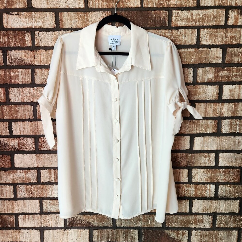 Unique Vintage Short Sleeve Blouse Bow Cuff NWT Size 1X